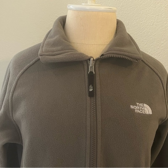 The North Face Brown Soft Full Zip Fleece Jacket M Women’s Hiking Fleece - Picture 3 of 9